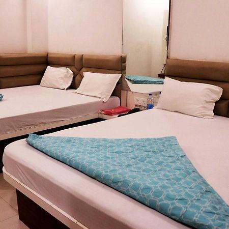 Hotel Gayatri Palace Godarpura Экстерьер фото