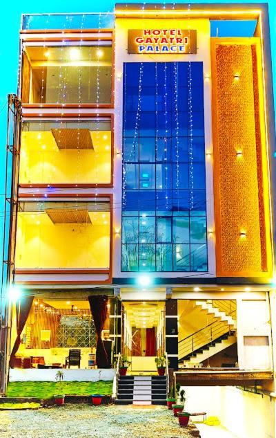 Hotel Gayatri Palace Godarpura Экстерьер фото